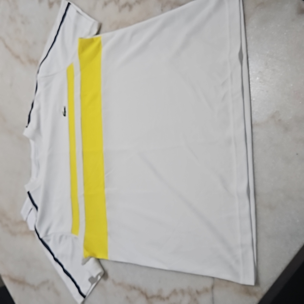 Lacoste t shirt